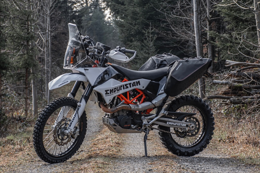 Enduristan Hailstorm 50 testat de Frankee în off-road