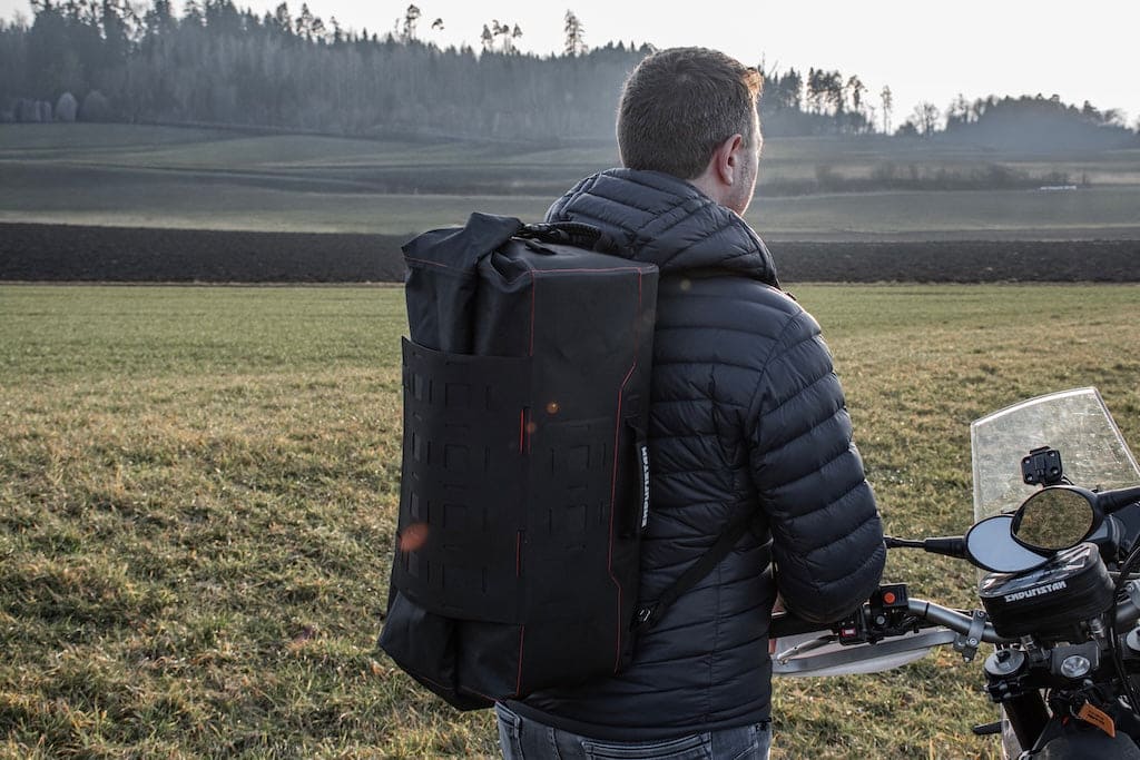Roll bag Cyclone 35 Enduristan - interior organizare